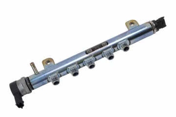 DRIVER SIDE FUEL INJECTION RAIL CHEVY GMC 12651989